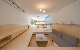 Yangshuo Geemu Building House