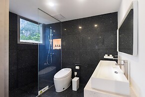 Yangshuo Geemu Building House