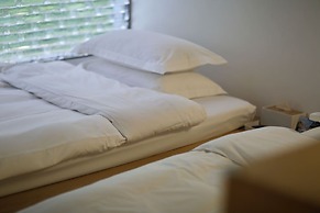 Yangshuo Geemu Building House