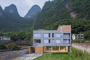 Yangshuo Geemu Building House