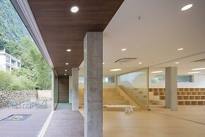 Yangshuo Geemu Building House