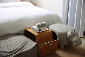 Yangshuo Geemu Building House