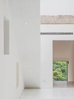 Yangshuo Geemu Building House