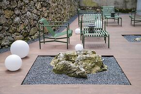 Yangshuo Geemu Building House