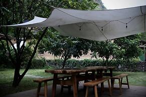 Yangshuo Geemu Building House