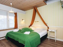 8 Person Holiday Park Home in Romo