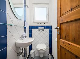 Pretty Villa With View