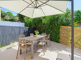 Pretty Villa With View