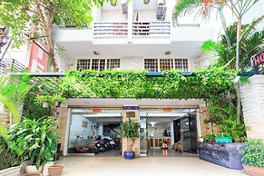 Mai Hotel SG - by BAY LUXURY