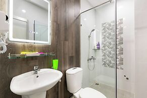 Mai Hotel SG - by BAY LUXURY