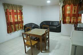 Suites Poliforum Inn