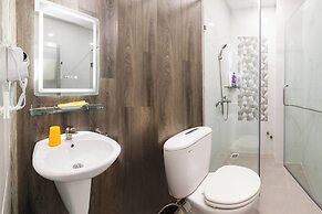 Tran Chau Hotel Q4 SG - by BAY LUXURY