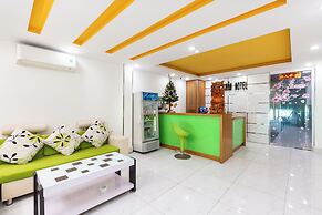 Tran Chau Hotel Q4 SG - by BAY LUXURY