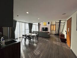 FlowerGod PentStudio WestLake Tay Ho