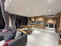 FlowerGod PentStudio WestLake Tay Ho