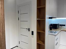 Akay city Golden studio