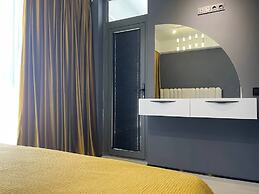 Akay city Golden studio