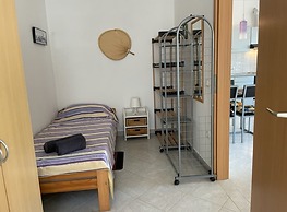 Appealing Apartment With Garden