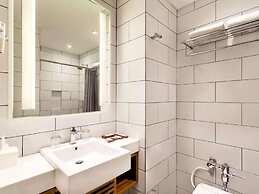 Horison Arcadia Wahid Hasyim