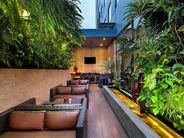 Horison Arcadia Wahid Hasyim