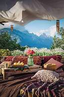 lijiangluxianbaomimihuayuankezhan