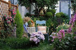 lijiangluxianbaomimihuayuankezhan