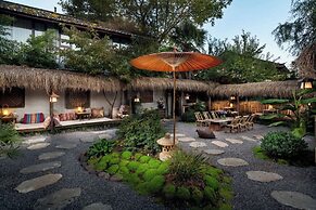 lijiangluxianbaomimihuayuankezhan