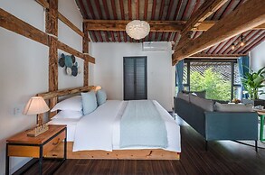 lijiangluxianbaomimihuayuankezhan