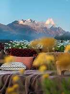 lijiangluxianbaomimihuayuankezhan