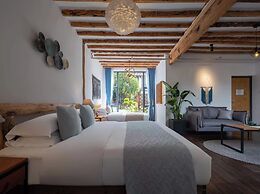 lijiangluxianbaomimihuayuankezhan