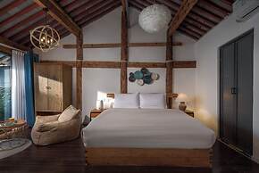 lijiangluxianbaomimihuayuankezhan