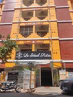 Le Ideal Suites
