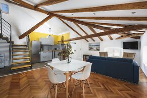 Cozy Apartment for Smaller Groups