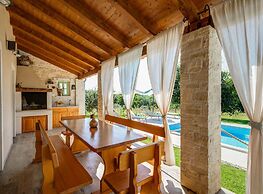 Villa in Serene Location