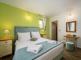 Villa in Serene Location