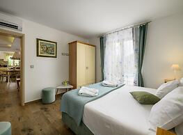Villa in Serene Location