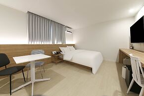 Geoje Dongbeck Hotel Gohyeon