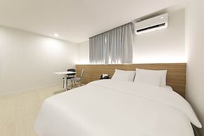 Geoje Dongbeck Hotel Gohyeon