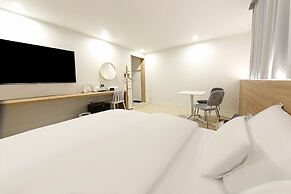 Geoje Dongbeck Hotel Gohyeon