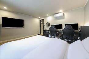 Geoje Dongbeck Hotel Gohyeon