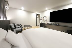 Geoje Dongbeck Hotel Gohyeon