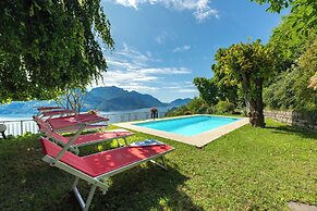 Chalet Miralago