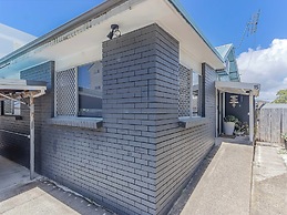 Kingy Beach House - Pet Friendly