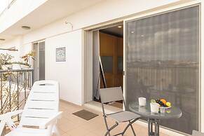 Modern and Comfortable Apart Savoy Garden