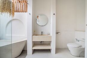 La Feliz Villa Balinesia - 2 Bedrooms