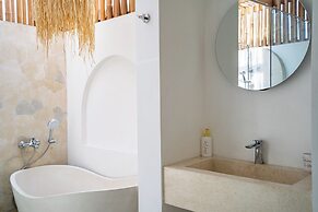 La Feliz Villa Balinesia - 2 Bedrooms