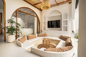 La Feliz Villa Balinesia - 2 Bedrooms
