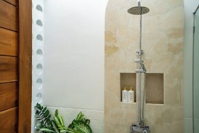 La Feliz Villa Balinesia - 2 Bedrooms