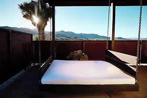 Sacred Sands - Lobo Luna