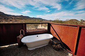 Sacred Sands - Lobo Luna